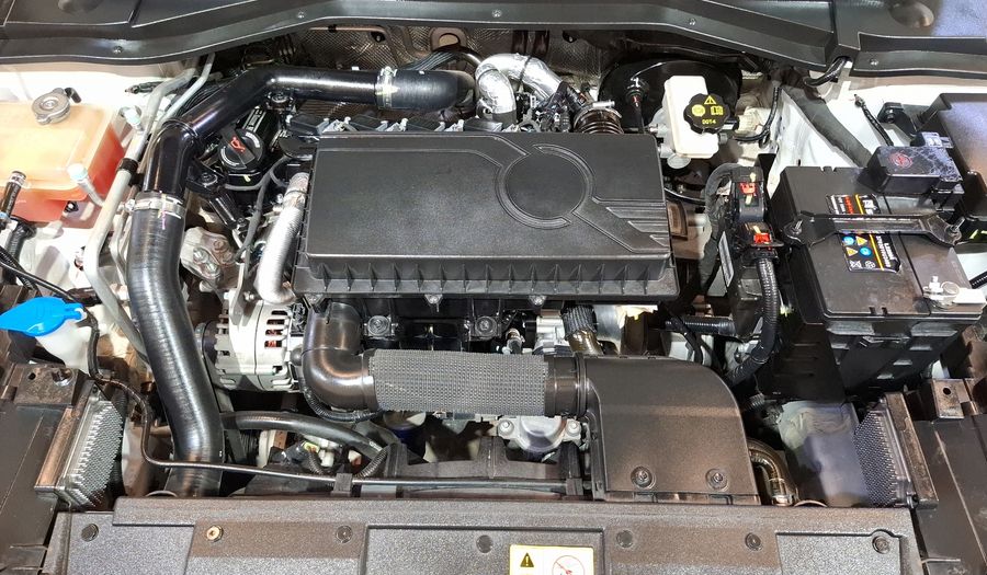 Jac J7 1.5 QUANTUM CVT Hatchback 2022