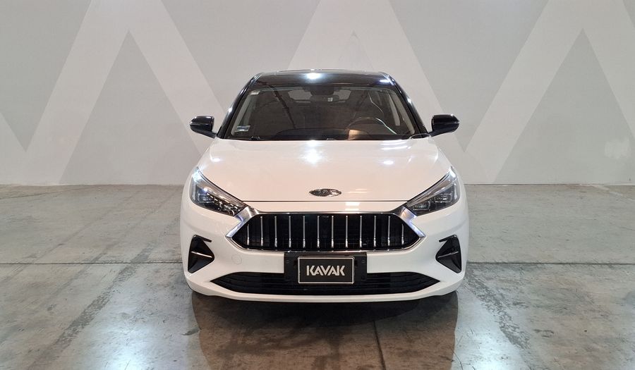 Jac J7 1.5 QUANTUM CVT Hatchback 2022