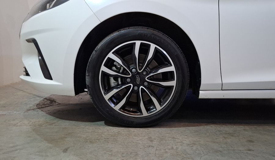 Jac J7 1.5 QUANTUM CVT Hatchback 2022