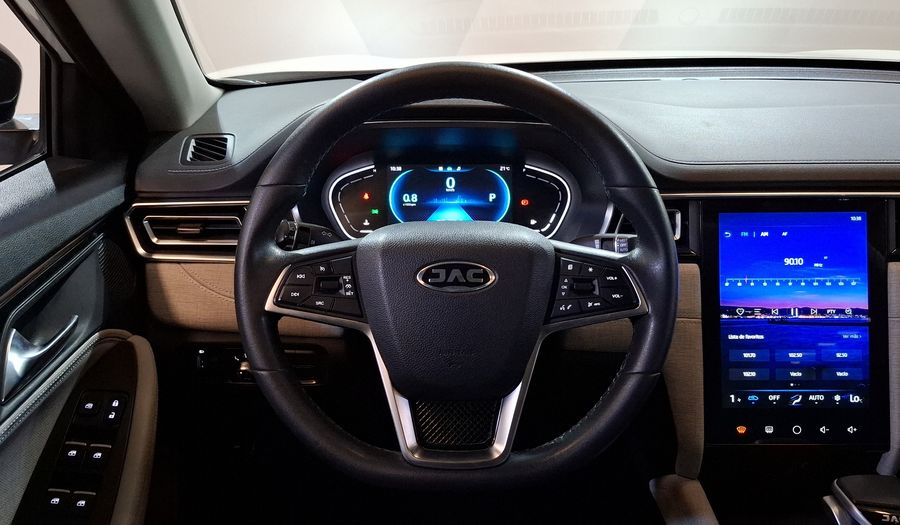 Jac J7 1.5 QUANTUM CVT Hatchback 2022