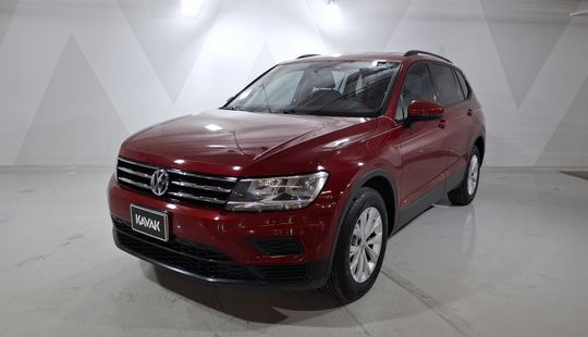 Volkswagen • Tiguan