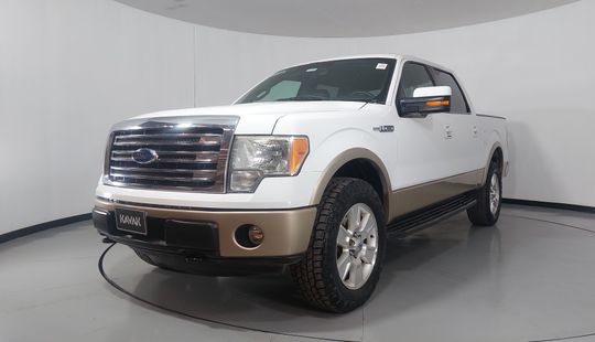 Ford • Lobo