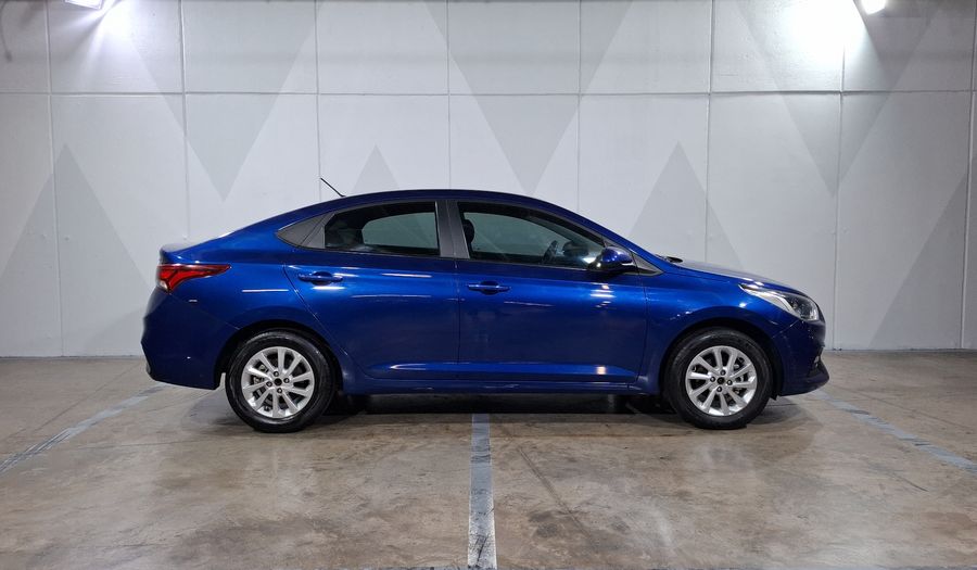 Hyundai Accent 1.6 GL MID AUTO Sedan 2022
