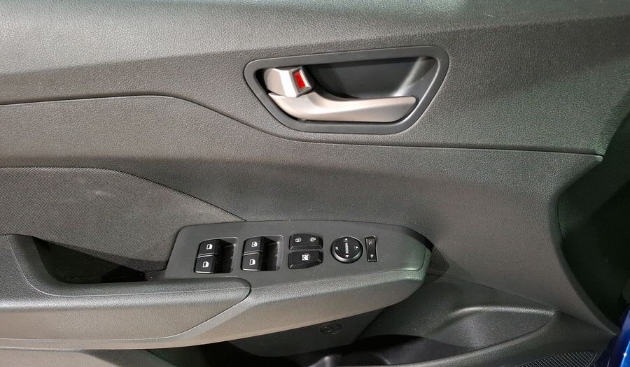 Hyundai Accent 1.6 GL MID AUTO Sedan 2022
