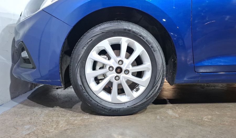 Hyundai Accent 1.6 GL MID AUTO Sedan 2022