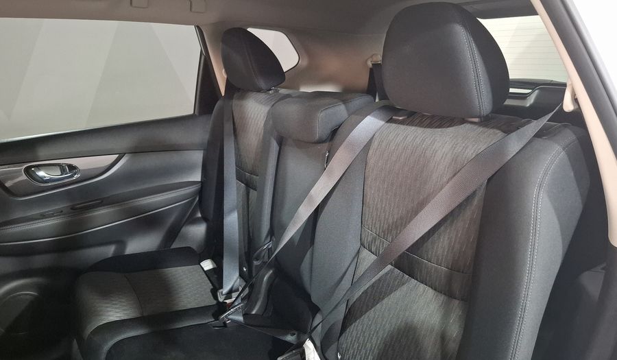 Nissan X-trail 2.5 ADVANCE 3 ROW CVT Suv 2021
