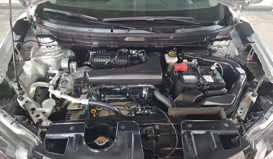 Nissan X-trail 2.5 ADVANCE 3 ROW CVT Suv 2021
