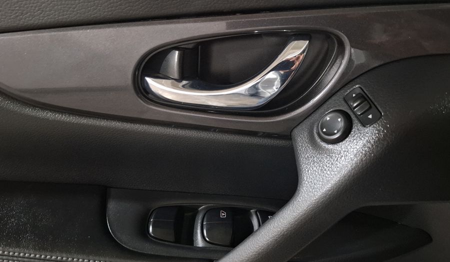 Nissan X-trail 2.5 ADVANCE 3 ROW CVT Suv 2021