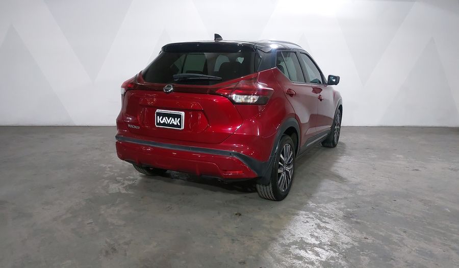 Nissan Kicks 1.6 PLATINUM BI-TONO LTS XTRONIC Suv 2021