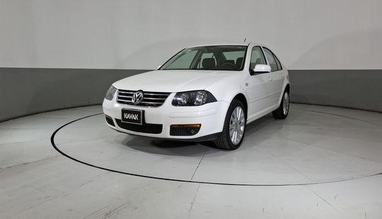 Volkswagen • Jetta Clasico