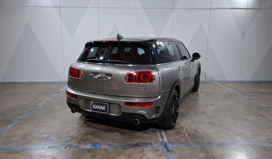 Mini Clubman 2.0 COOPER S CLUBMAN HOT CHILI AT Wagon 2017