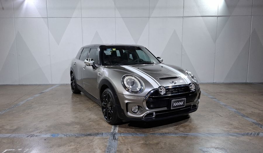 Mini Clubman 2.0 COOPER S CLUBMAN HOT CHILI AT Wagon 2017