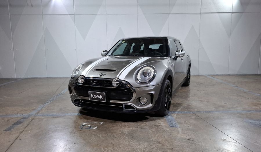 Mini Clubman 2.0 COOPER S CLUBMAN HOT CHILI AT Wagon 2017