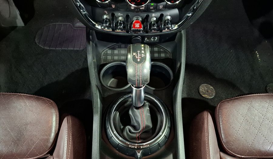 Mini Clubman 2.0 COOPER S CLUBMAN HOT CHILI AT Wagon 2017