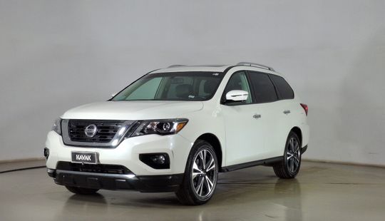 Nissan • Pathfinder