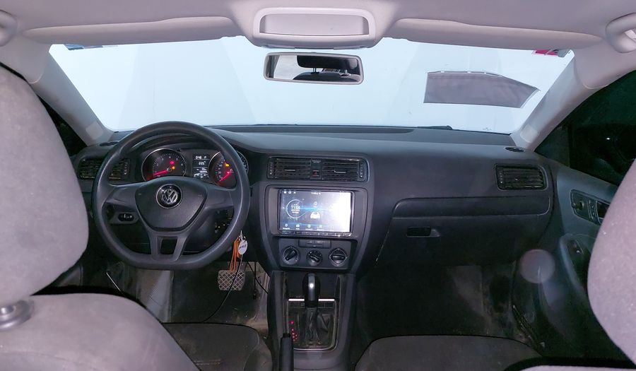 Volkswagen Jetta 2.0 TIP Sedan 2016