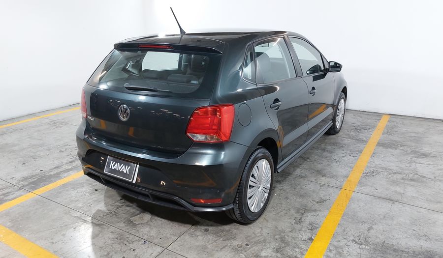 Volkswagen Polo 1.6 STARTLINE AUTO Hatchback 2020