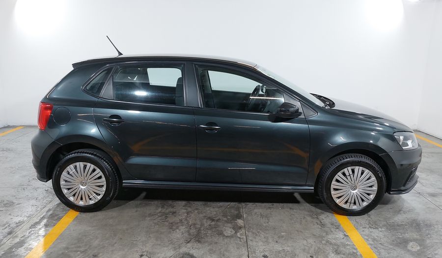 Volkswagen Polo 1.6 STARTLINE AUTO Hatchback 2020