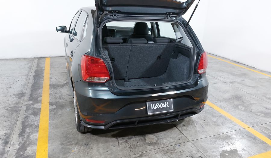 Volkswagen Polo 1.6 STARTLINE AUTO Hatchback 2020