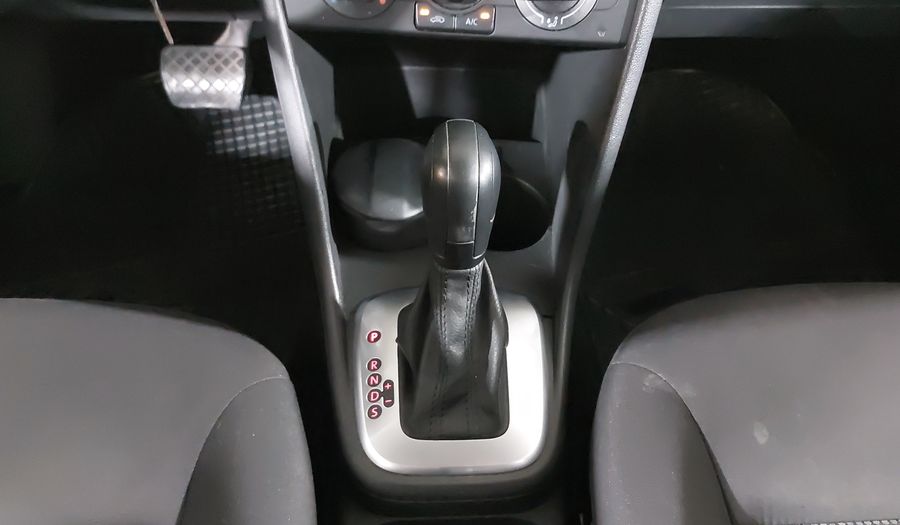 Volkswagen Polo 1.6 STARTLINE AUTO Hatchback 2020