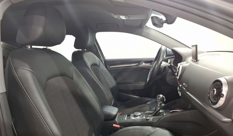 Audi A3 1.4 35 SELECT DCT Sedan 2019