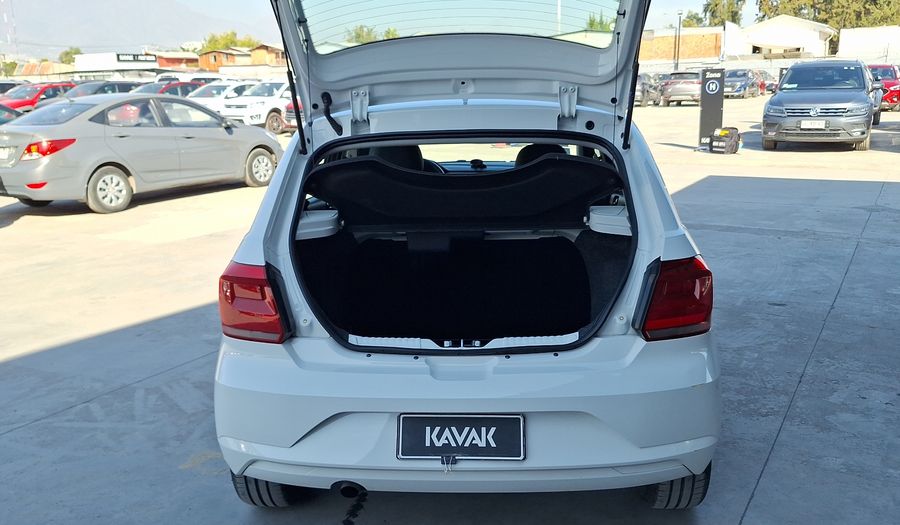 Volkswagen Gol 1.6 TRENDLINE Hatchback 2022