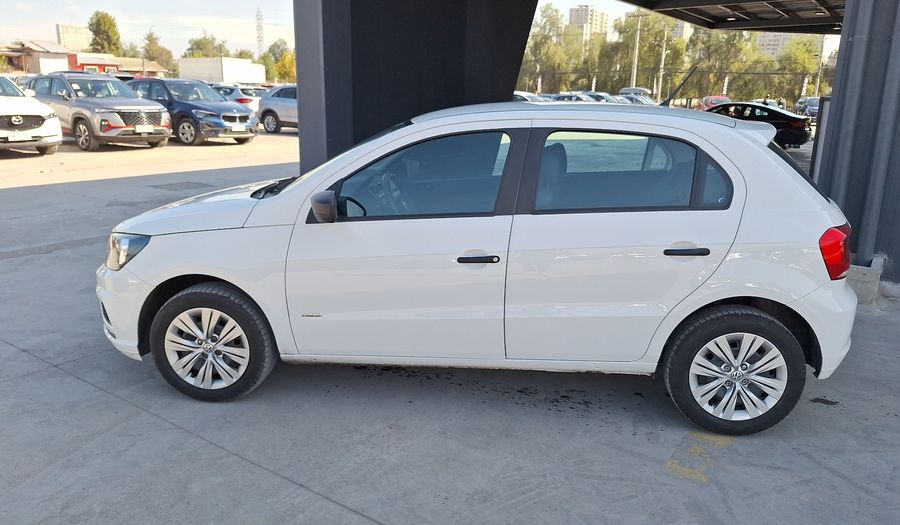 Volkswagen Gol 1.6 TRENDLINE Hatchback 2022