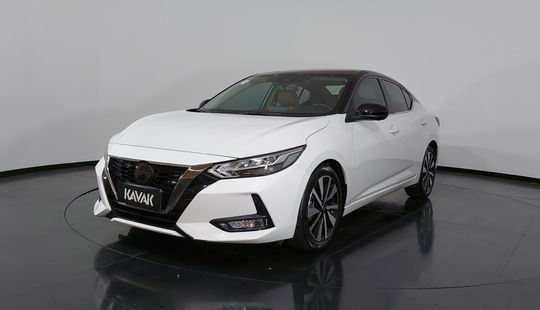 Nissan • Sentra