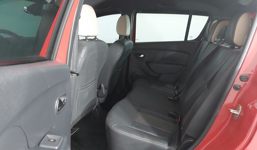 Renault Sandero STEPWAY ICONIC Hatchback 2022