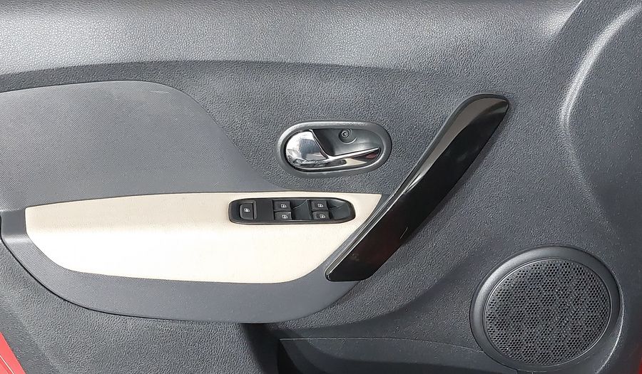 Renault Sandero STEPWAY ICONIC Hatchback 2022