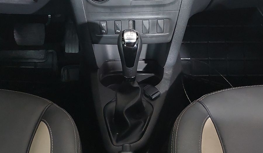 Renault Sandero STEPWAY ICONIC Hatchback 2022