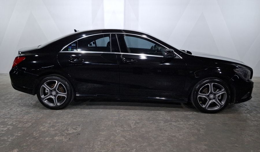 Mercedes Benz Clase Cla 1.6 CLA 200 CGI SPORT AT Coupe 2016