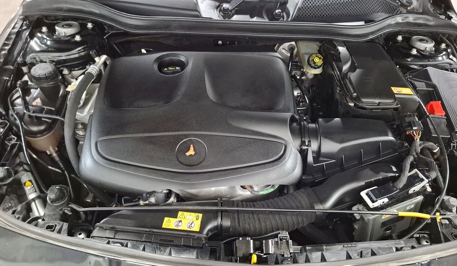 Mercedes Benz Clase Cla 1.6 CLA 200 CGI SPORT AT Coupe 2016