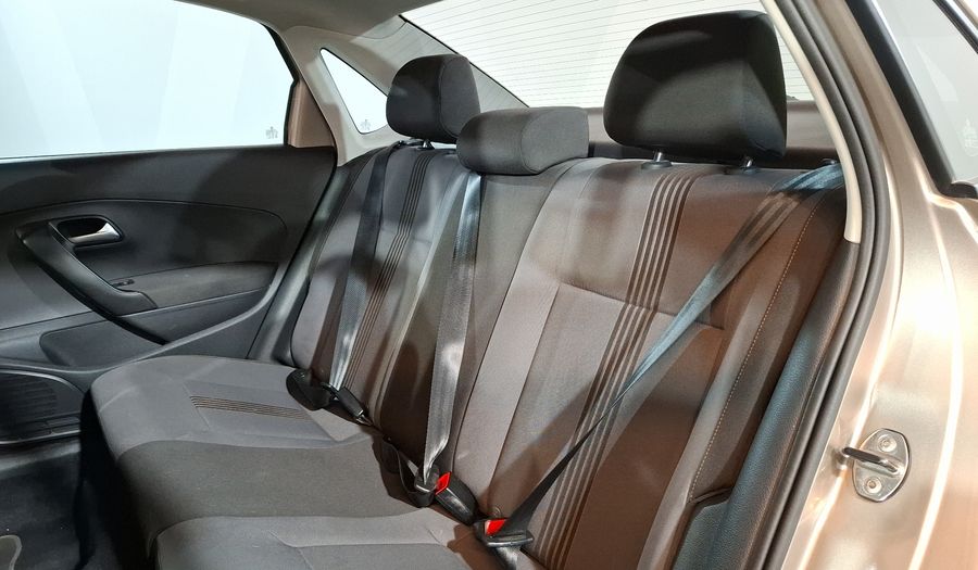 Volkswagen Vento 1.6 ALLSTAR TIPTRONIC Sedan 2017
