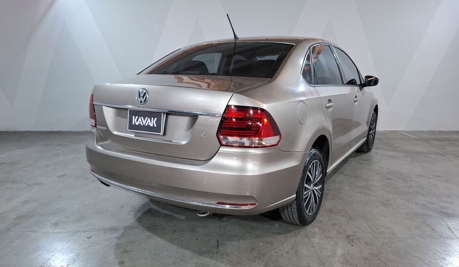 Volkswagen Vento 1.6 ALLSTAR TIPTRONIC Sedan 2017