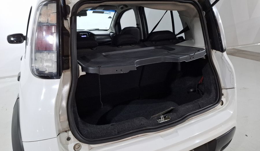 Fiat Uno 1.4 WAY Hatchback 2016