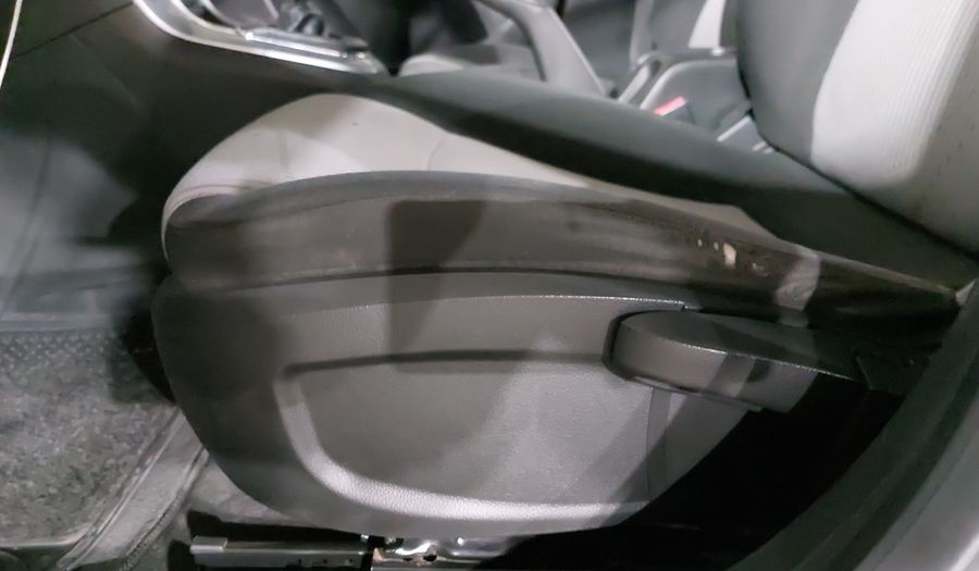 Chevrolet Cruze 1.8 1LS M Sedan 2013