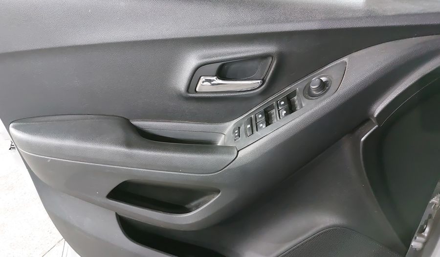 Chevrolet Trax 1.8 C LTZ AT Suv 2015