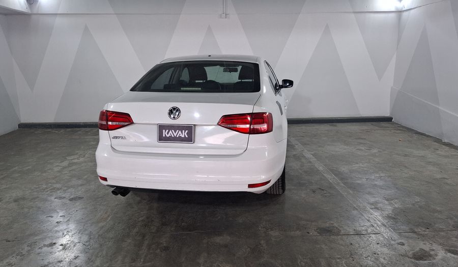 Volkswagen Jetta 2.5 TRENDLINE TIPTRONIC Sedan 2015
