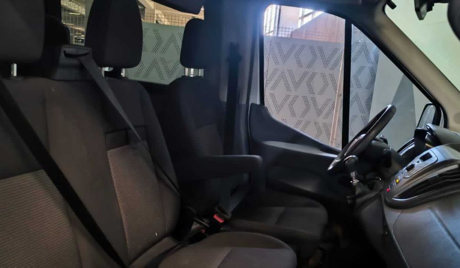 Ford Transit 2.2 PASSENGER BUS 15 Van 2018