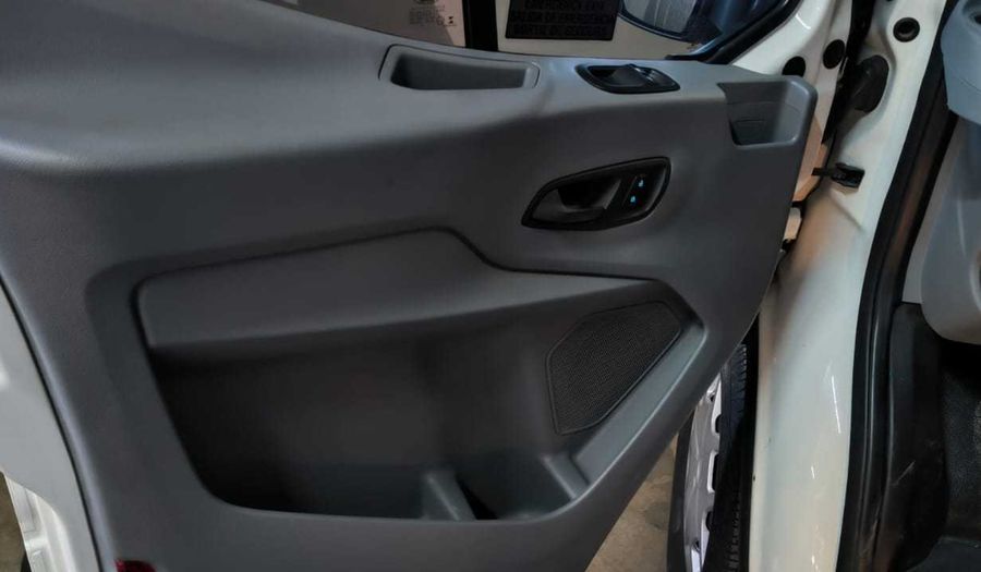 Ford Transit 2.2 PASSENGER BUS 15 Van 2018