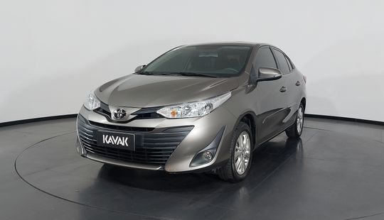 Toyota • Yaris