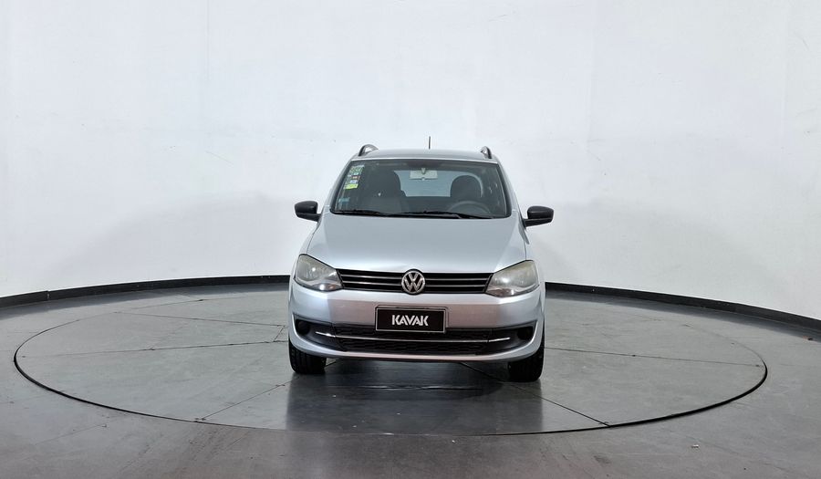 Volkswagen Suran 1.6 COMFORTLINE MT Minivan 2011
