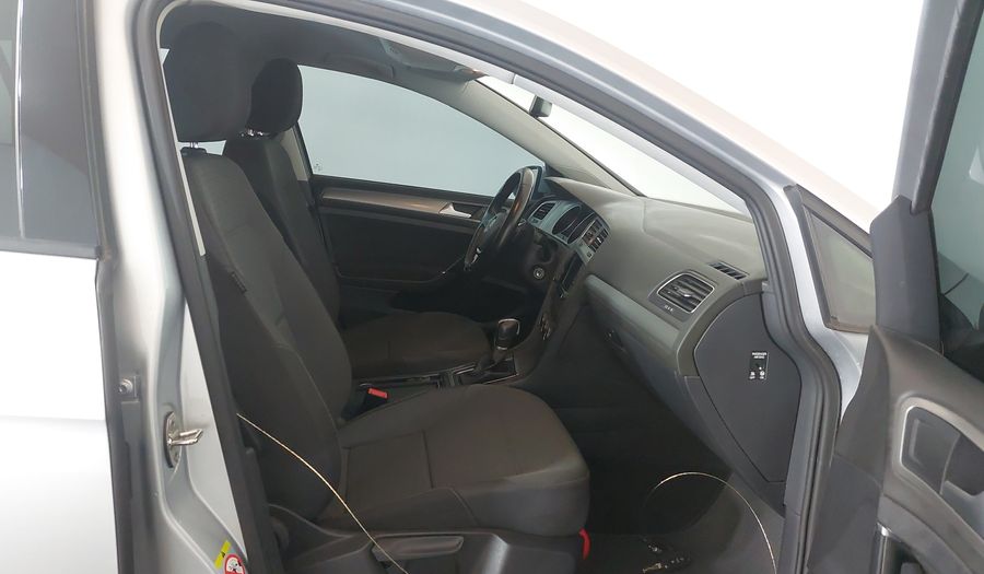 Volkswagen Golf TSI COMFORTLINE Hatchback 2015