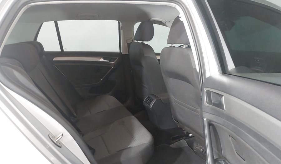 Volkswagen Golf TSI COMFORTLINE Hatchback 2015