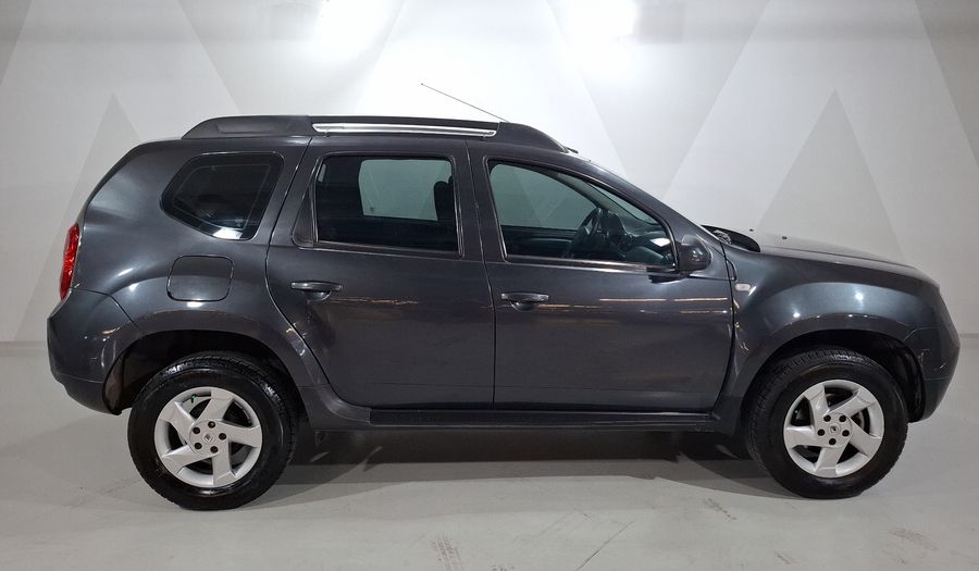 Renault Duster 2.0 DYNAMIQUE MEDIA NAV MT Suv 2015