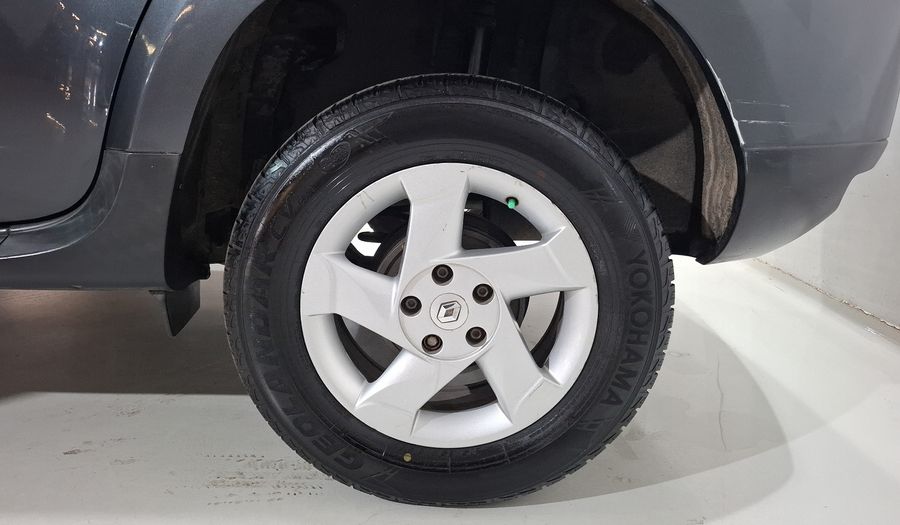 Renault Duster 2.0 DYNAMIQUE MEDIA NAV MT Suv 2015