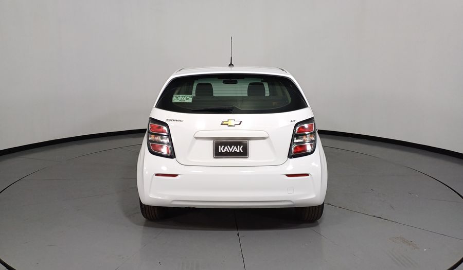 Chevrolet Sonic 1.6 AT K LT Hatchback 2017