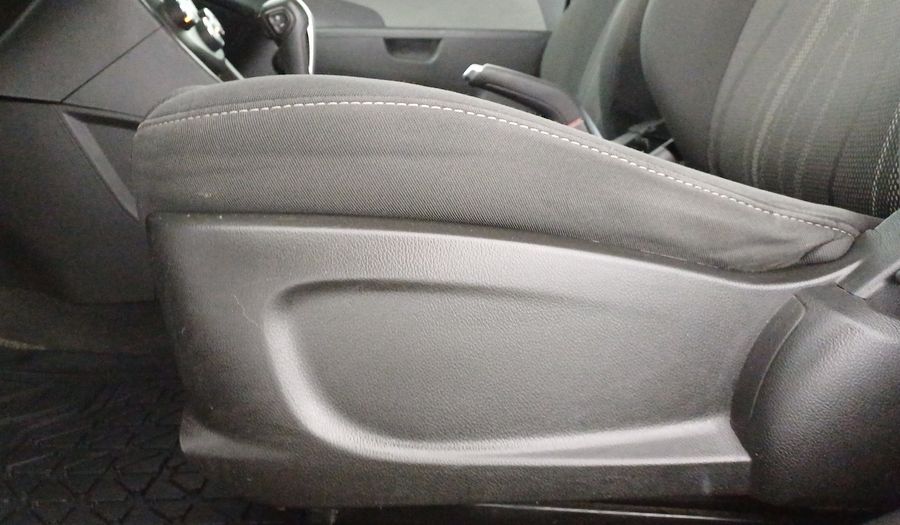 Chevrolet Sonic 1.6 AT K LT Hatchback 2017