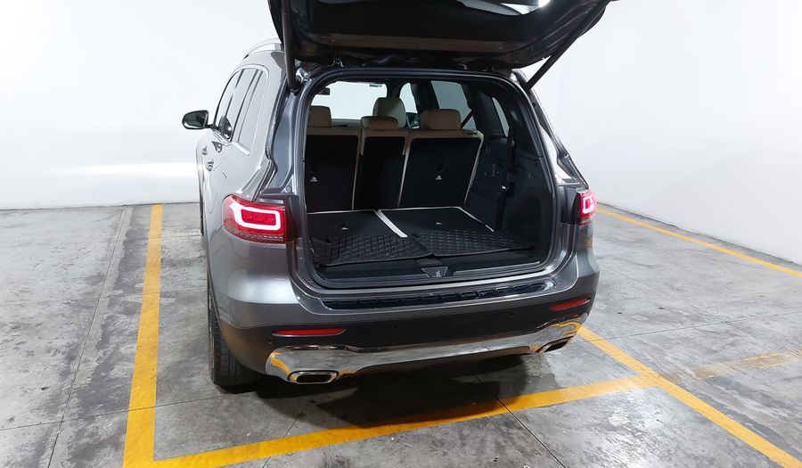 Mercedes Benz Clase Glb 2.0 GLB 250 PROGRESSIVE 4MATIC DCT 4WD Suv 2020